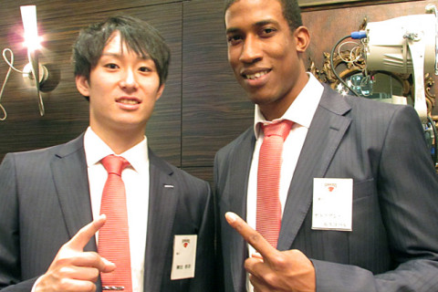 サントリー、昨季のリベンジを誓う　ジルソン監督、栗山主将、柳田将洋ら サムネイル