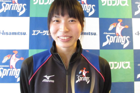 世界クラブに向けて　新鍋理沙「高さでは勝てないので、強打のディグやつなぎで、泥臭く粘り強く頑張ります」 サムネイル