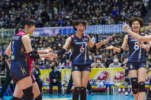 石井優希「東京でメダルを取るために。中田監督の全日本でも『軸』になる」 サムネイル