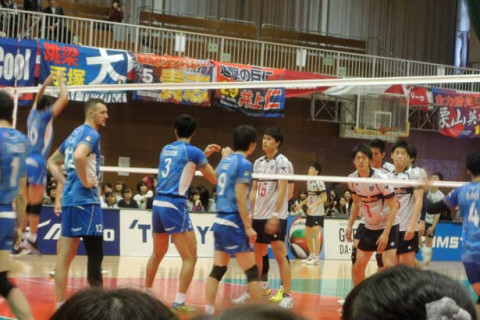 FC東京いまだ白星なし　東レ峯村雄大「姉からは折角のチャンスなんだから、失敗しても思い切ってやってこいと」 サムネイル