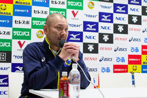 ホームゲームで勝利の日立・甲斐祐之監督「強い気持ちで向き合うことができたのが勝因」 サムネイル