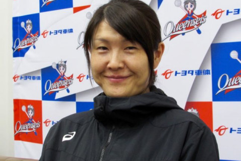 トヨタ車体　皇后杯優勝インタビュー（前編）　多治見麻子監督「大事な1戦を勝てた。勝ち方を知ったのは大きい」 サムネイル