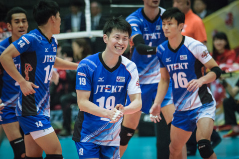 ジェイテクト浅野「消化試合にはしないよう全力で戦った」JT深津「バレーボールを舐めていたら、バレーボールに殺される」 サムネイル