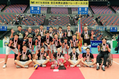 黒鷲旗　パナソニック4年ぶり13回目の優勝で3冠を成し遂げる　女子優勝はＪＴ サムネイル