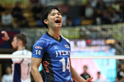 バレー界のスーパールーキー西田有志・前編「アーマツさんから教えてもらったことを受け継ぎ、広めたい」 サムネイル