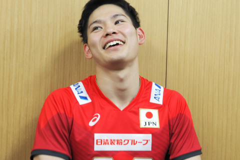 バレー界のスーパールーキー西田有志・後編「柳田さんや石川さんのような影響力のある選手になりたい」 サムネイル