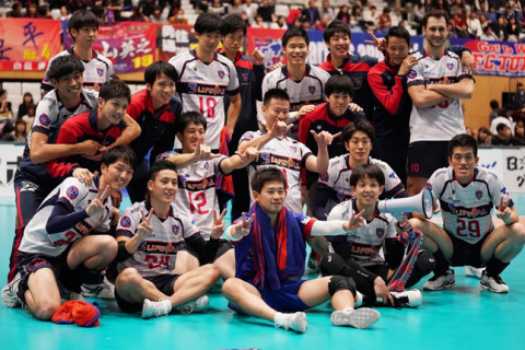 FC東京ホームで初白星　パナソニック連勝を５にのばす　V1リーグ男子 サムネイル