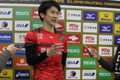 にんげんだもの…豊田合成・高松、相田みつをの境地で勝利に導く  バレーボール男子・天皇杯 サムネイル