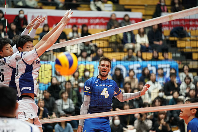 フォト パナソニック・東レ 天皇杯ファイナルラウンド 準決勝 2018.12.22