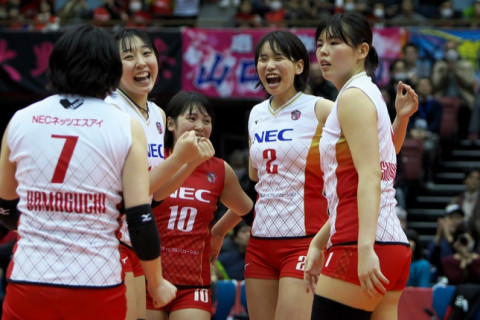 NEC、ホームゲーム初勝利。埼玉上尾が久光製薬の連勝を止める　V1リーグ女子 サムネイル