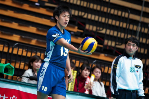 東レ・鈴木悠二がVリーグ出場通算230試合出場達成 サムネイル