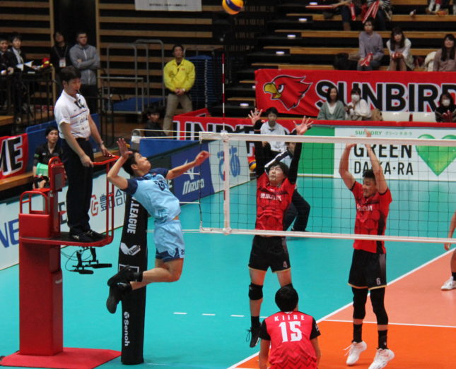 サントリー・米山達也とジェイテクト・興梠亮がVリーグ出場通算230試合出場達成
