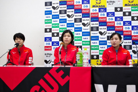 NEC・柳田光綺「自分たちがしたかったことを相手がしてきた」　デンソー・鍋谷友理枝「サーブで攻めて、いい形に持っていけた」 サムネイル