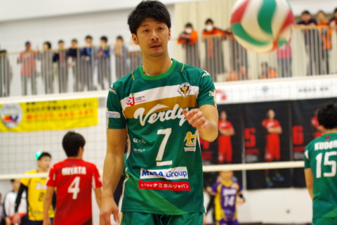東京ヴェルディ・倉田真主将、2018-19シーズン限りでの現役引退を発表 サムネイル