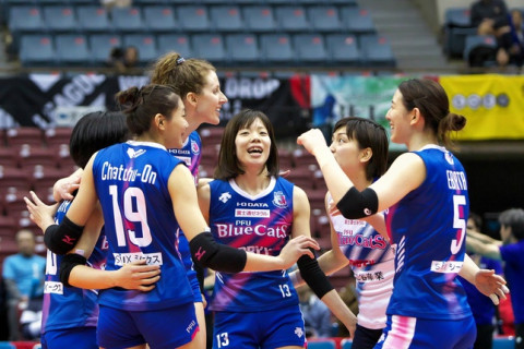 PFUがJAぎふをストレートで下し、今季初勝利　V・チャレンジマッチ女子 第1日目 サムネイル