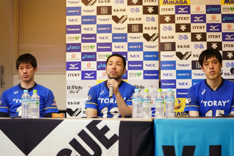 東レ星野秀知「エドガー選手がなかなか拾えなかったこと、Bクイックが抑えられなかったのが敗因」V1リーグ男子ファイナル３ サムネイル