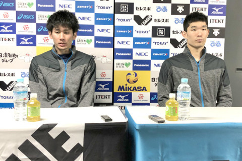 堺BZ真保監督「久原選手が入って我々のいいサーブをうまくさばかれた」高野直哉「どのチームもサーブは僕を狙うが、崩れずに持ちこたえたい」 サムネイル