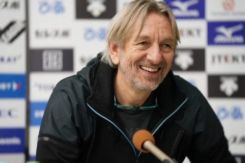 JTサンダーズ　ヴェセリン・ヴコヴィッチ監督と劉力賓選手が5月末付で退団 サムネイル