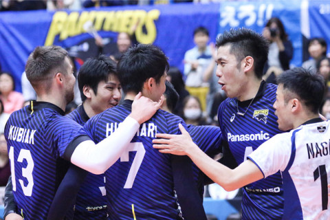 福澤達哉「連覇を果たすことによって、“パナソニックの時代”が築ける」永野健、久原翼、大竹壱青、川村慎二監督が語る新Vリーグ初代王者への思い サムネイル