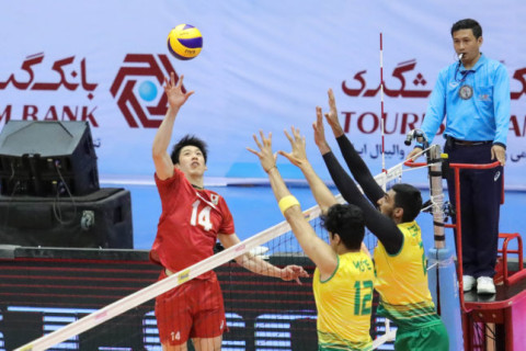 日本代表男子、オーストラリアにフルセットで惜敗。韓国と3位決定戦へ　第20回アジア男子選手権大会 サムネイル