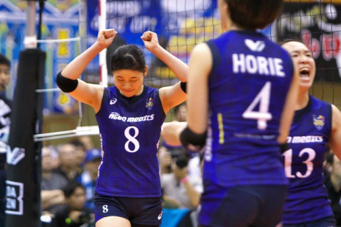 埼玉上尾が今季初勝利。プレミアは久光製薬、スターはトヨタ車体が首位に　V1女子 サムネイル