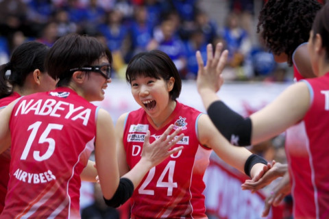 デンソーとJTが10勝目。JTは再びスターカンファレンス首位に　V1女子 サムネイル