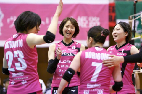 V1残留の姫路。竹下佳江監督「ワンシーズン、選手が苦しみながら成長した姿が試合に出た」。経験を糧に次のステップへ サムネイル