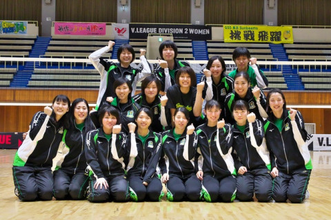 群馬銀行・吉岡みなみ「チャンスをもらった、入れ替え戦では攻めていきたい」、ブレス浜松・水上真悠子「セッターを信じて助走すればスピードとパワーは両立できる」 サムネイル
