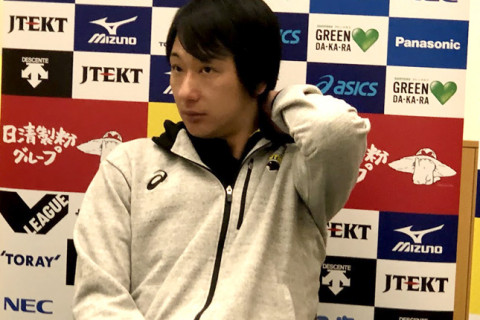 パナソニック・クビアク「バレーボールにおいて点をとるのはスパイクだけではない」WD名古屋・山田脩造「今日自分が起用されたのは、高梨選手のレセプションをカバーし、得点を期待されて」 サムネイル