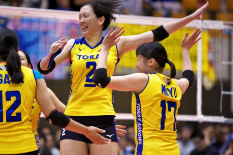東レ（女子）　主将の堀川真理が引退。マネージャーに就任 サムネイル