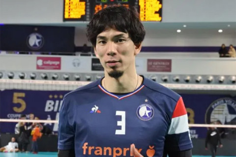 バレー日本代表の福澤達哉（パナソニック）が今季もパリバレーに「この年齢でもまだ成長できる余地があることを感じさせてくれたフランスリーグに、再度挑戦」 サムネイル