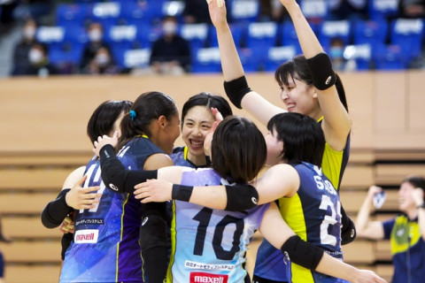 ホームで開幕2連勝、日立リヴァーレ・佐藤美弥「ケイト（雑賀）には学ぶべき点がある」 オクム大庭冬美ハウィ「最後の1点を決める選手に」 V1女子記者会見 サムネイル