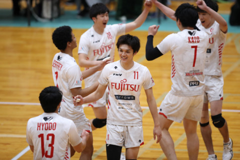 1位富士通カワサキレッドスピリッツ、2位ヴォレアス北海道、それぞれアウェーで連勝　長野GaRons4連勝　V2男子 サムネイル