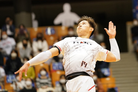 サントリーJT広島を3－0で破り首位に　ジェイテクトも4位浮上　V1男子 サムネイル