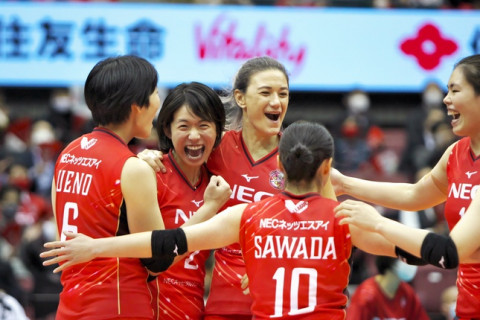 V1女子初のナイトゲームはNECが姫路にストレートで勝利し、9勝目 サムネイル