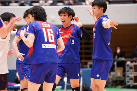 FC東京・古賀太一郎「充実した時間を過ごしている」佐藤望実「自分が決めるとチームが上がる」 V1男子会見 サムネイル