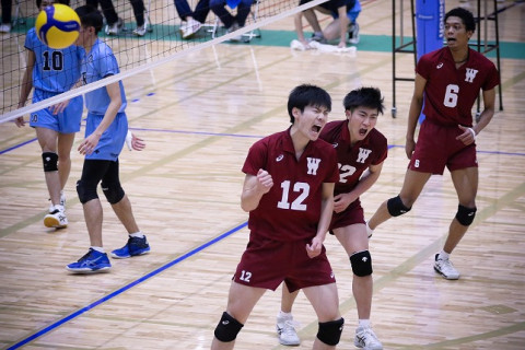 男子は早稲田大-日体大、女子は東海大-鹿屋体大　大学日本一かけ6日激闘　バレーボール全日本インカレ第5日 サムネイル