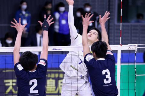 天皇杯ファイナルラウンド開幕　中大はパナソニックに敗れ、今季最初で最後の公式戦を終わる サムネイル