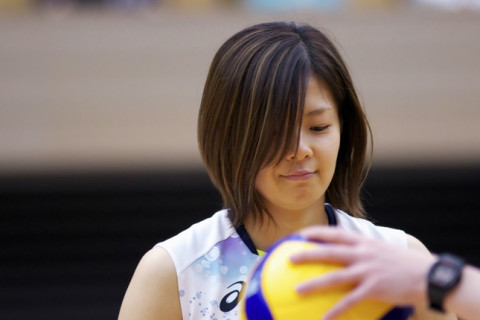 日立・佐藤美弥「見えないところで支えてくださる方がたくさんいることを実感した」、KUROBE・リーシモーン「運命的なアクアカラーだと思います」　V1女子 VCupコメント サムネイル