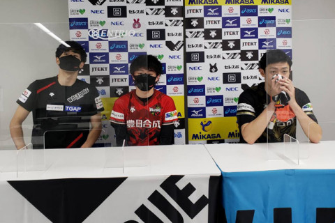 WD名古屋・小川智大「球が来るところに構えてとる。シンプルです」近裕崇「33歳の抱負は、健康体でたくさん試合に出ること」 サムネイル