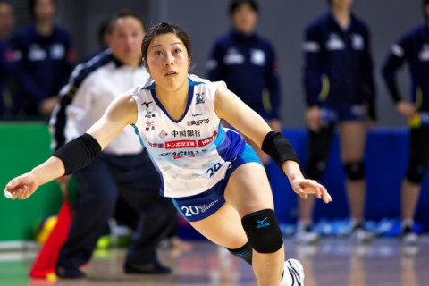 岡山　丸山亜季が黒鷲旗を最後に現役を引退。引退後はチーム事務局付けに サムネイル