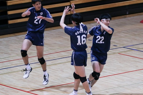 早稲田大、東海大が順当に3連勝　関東大学バレーボール男子1部オープン戦第４日 サムネイル