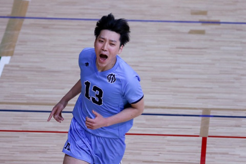 早大は東京学芸大に逆転勝ち、駒大は上位の日大に快勝　関東大学バレーボール男子1部オープン戦 第2日 サムネイル