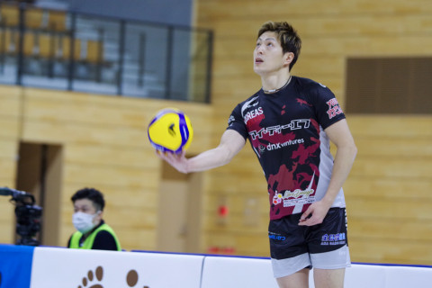 V2ヴォレアス北海道、古田史郎主将、創設時からのリベロ白石啓丈ら7選手の退団を発表 サムネイル