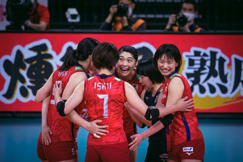 女子日本代表　VNL登録選手17人を発表。荒木、古賀、黒後、長岡、籾井ら サムネイル