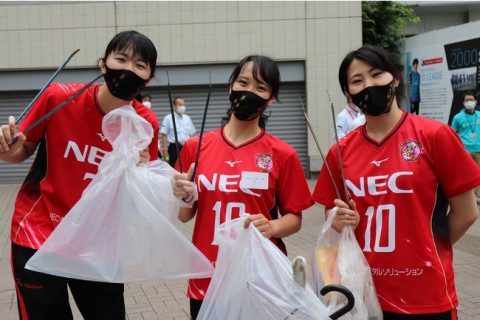 NEC  小島満菜美、澤田由佳、甲萌香がホームタウンの川崎市・武蔵小杉で地域清掃活動に参加 サムネイル