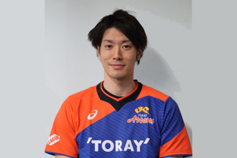 東レに元日本代表の手塚大がFC東京から加入「東レアローズの手塚大としてプレーするのが楽しみ」 サムネイル
