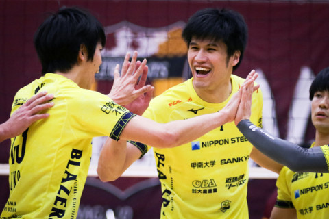 堺、元代表の出耒田敬が新主将、山本智大と樋口裕希が副将に　V1男子 サムネイル
