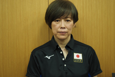 女子代表中田久美監督退任「不本意な結果となったことを申し訳なく思っています。5 年間に後悔も悔いもありません」 サムネイル