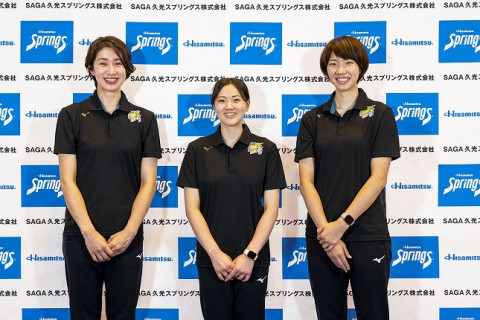久光が会見　長岡望悠「VNLは手術した方と逆の膝を傷めて出場できなかった。うまく付き合いながらバレーを続ける」 サムネイル